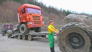 CRAZY Truck Tire JUMPS Into Construction Site! Klaus Saves the Day