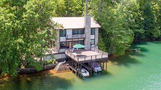 Private Lakefront Living in Lakemont, Georgia