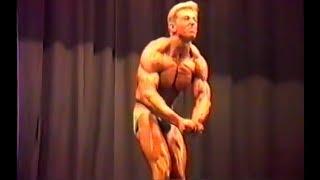 Trevor Griffin - Mr. South East Britain Junior 1986 Posing