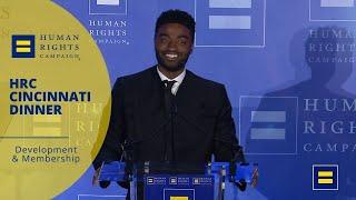 Jelani Alladin Receives the HRC Visibility Award at the 2024 HRC Cincinnati Dinner