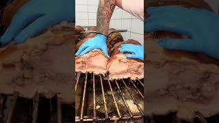 Comida insolita algo rico  y único saben que es ? porchettadalterio #food
