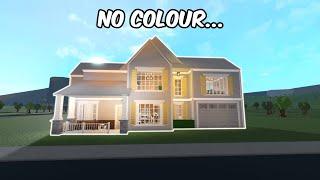 BUILDING A HOUSE IN BLOXBURG BUT I CAN'T COLOUR ANYTHING... | roblox