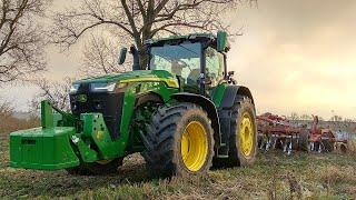 JOHN DEERE 8R 410 + Horsch Tiger 5 AS