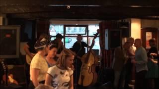 Black Cat Trio ''king bee'' @ The Barge Brighouse