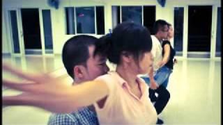Dưa Leo và stand up comedy