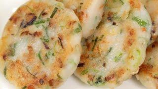 Easy Fried Daikon Mochi Recipe (Chinese Turnip Cake) | Cooking with Dog