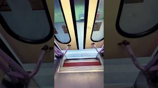 Foldable steps of Cologne Stadtbahn (trams)! 