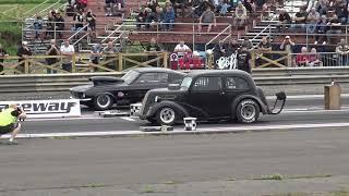 Ford Mustang Fastback (1968) vs Ford Model Y (1938) Drag Race | Muscle Car vs Hot Rod