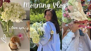 Spring Morning Vlog l coffee, skincare, flowers & Trader Joe's