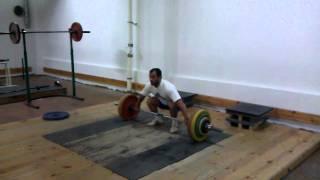 Armen Kazaryan's snatch training, 140kg on the bar