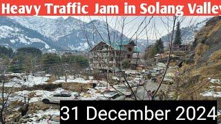 "Traffic Traffic Everywhere in Manali!  #snow #Manali