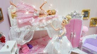 Barbie Twins Bunk Bed - Pink Bedroom Morning Routine and new dresses