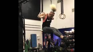 Sara Sigmundsdóttir Does Ring Muscle Ups | CROSSFIT