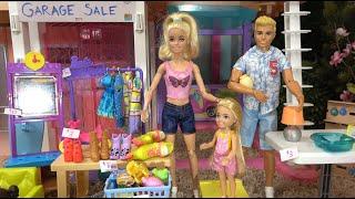 Barbie and Ken at Barbie Dream House Having Garage Sale with Barbie Sisters