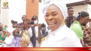 CHECKOUT HOW CROWD WELCOMED TOPE ALABI AT YOMI FABIYI’S HOUSE