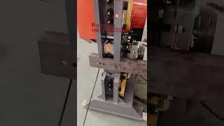 Fonctionnement sûr de la machine de poinçonnage