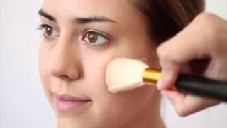 Cómo darle forma y definición al rostro : Cómo aplicar el maquillaje de forma correcta