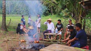 Sharing love and food, the Filipino way I Boodle fight in the province I Joseph The Explorer