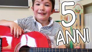  Chitarra a 5 anni - Il primo libro per insegnare la chitarra ai bambini piccoli!