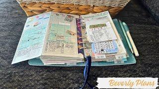 It’s a hodgepodge of a plan with me… personal rings/ planner flip/ planner system