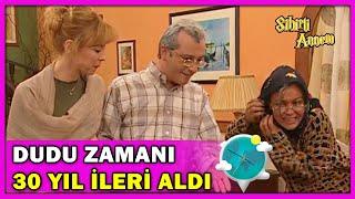 Dudu Zamanı 30 Yıl İleri Aldı! - Sihirli Annem Özel Klip