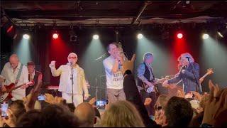 R.E.M. reunite: "Pretty Persuasion" with Michael Shannon, Jason Narducy & Friends @ 40 Watt Club