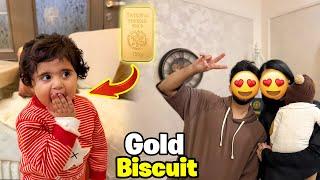 Aizal Ko Mamo Ki Traf Sy Gold Biscuit Gift Mila