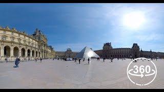 The Louvre Museum Guided Tour in 360° VR