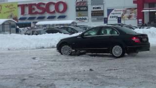 Drifting on the snow 4x4 - Mercedes C320 CDI 4Matic