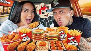 Trying JOLLIBEE Filipino Fast Food For The First Time!