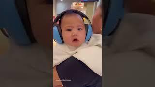 Bunso ni Scottie at Jinky (Baby Austin). Naka headphone din naman!