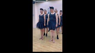 #BlackSwan#Children'sDay #SwanDad Swan Dads rehearse dance#You can't dance this without some skills