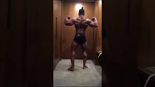 Fahad al Jneibi posing