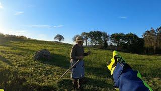 ME DEJA DORMIR ALLÍ ??? Vuelta en moto | Galicia en moto.