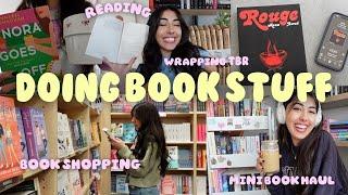 bookish vlogbook shopping, reading, mini book haul, wrapping tbr books and more!!