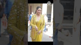 Madhuri Dikshit ki yellow 🟡 dress look #madhuri #madhuridik#shortvideo #trendingshorts #viral #short