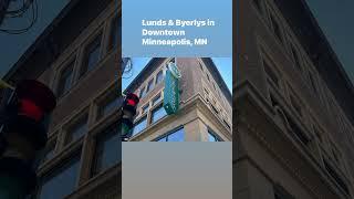 Minneapolis, Minnesota has hundreds of apartment units for seniors to live in! @walkingminnesota