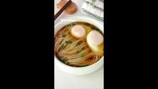 10分钟早餐清汤面热乎乎吃不腻嗦面太快乐 #一人食记 #晚餐吃什么 #我的厨房日记 #面条的神仙吃法 #清汤面