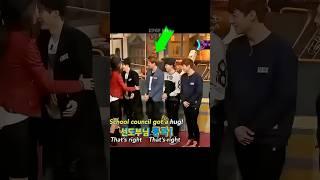 BTS와 함께 포옹이나 때리기 놀이를 하는 소녀  정말 운이 좋네요  #shorts #방탄소년단 #진