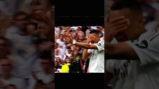 Stunning Golden Foot Goal 
