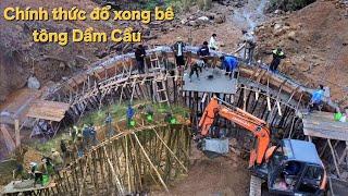 Cầu Làng Mảnh T56 Lực lượng mạnh Đoàn viên cùng các Cô giáo đổ bê tông Chính thức xong Dầm Cầu Khủng