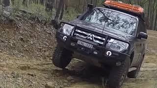 Mitsubishi Pajero using traction control - no flex equals wheel lifts