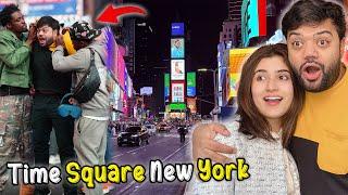 Times Square New York Mein Larai Ho Gai  | Insane Fun in Times Square, USA 