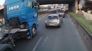 Dashcam France N°3 - Idiots, CloseCall, Funny moments..