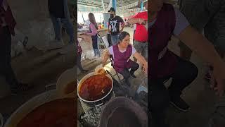 Mole de Res Las Cofradías de la Mixteca Oaxaqueña #Cofradías #Mixtecas #Oaxaca #tradiciones