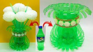 Plastic bottle vase Craft idea/Diy new Design bottle flower vase/Foam se Guldasta banane ki vidhi