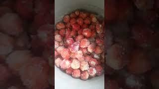 Клубничное варенье Пятиминутка.