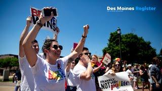 2020 Democrats hit up Iowa's Capital City Pride Festival