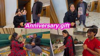 Finally 16 pro max | Anniversary gift doni wife ko mila | sitara yaseen vlog