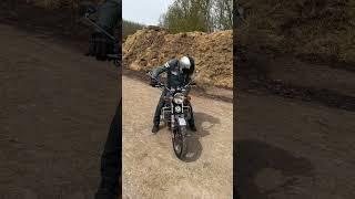 '76 Suzuki GT750 - A 2 Stroke Symphony to Behold